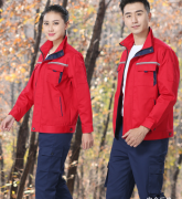 選擇沖鋒衣作為工作服的優(yōu)勢(shì)